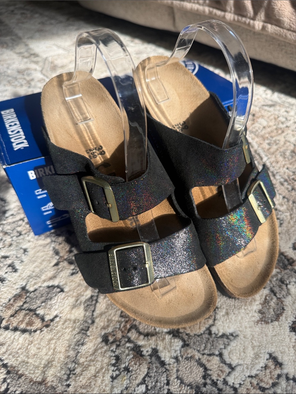 NEW Birkenstock Brand Black Simmer Suede ArizonaTwo-Strap Sandals women’s Sz 39